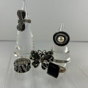 Lot of 5 Silver Tone Black Fashion Rings Mixed Sizes Bow Butterfly Faux Pearl